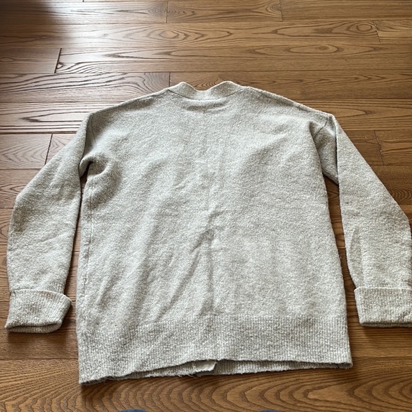 DEX - OVERSIZED LONG BUTTON DOWN CARDIGAN - Picture 13 of 15